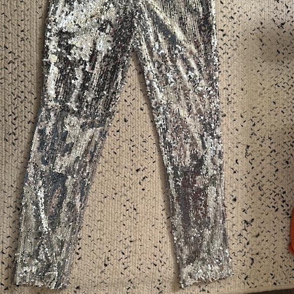 Milly Silver Sequin Pants. NWT sz 0 slightly cropped, skinny fully lined! - Picture 6 of 10